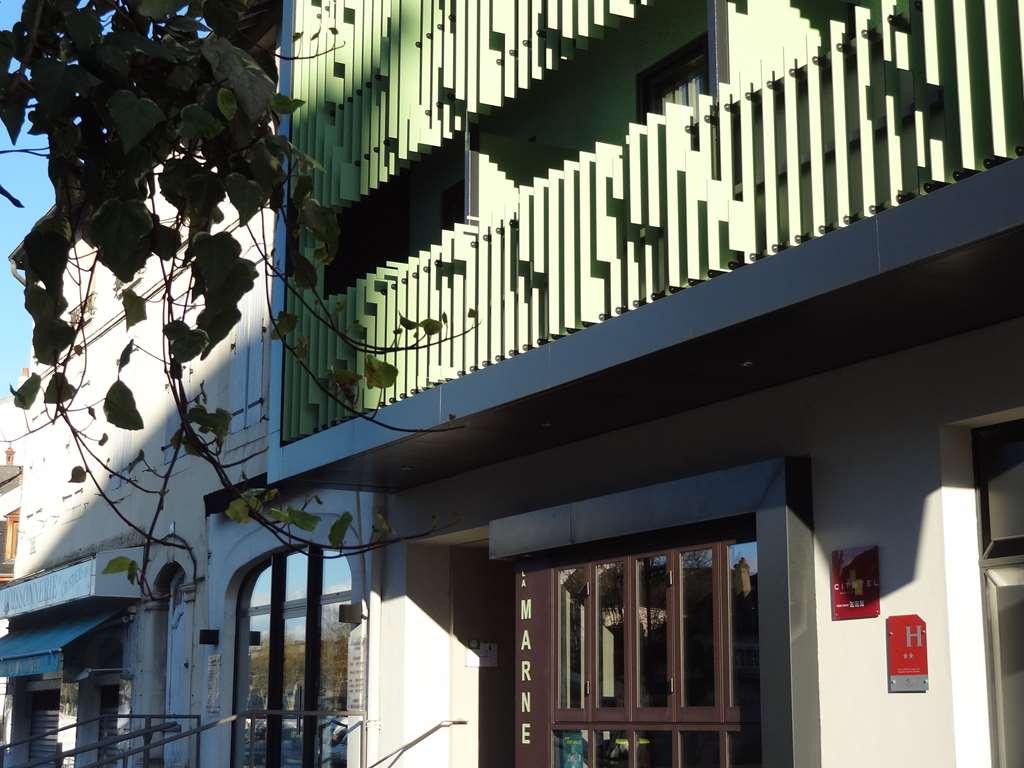 Cit'Hotel De La Marne Tarbes Bagian luar foto