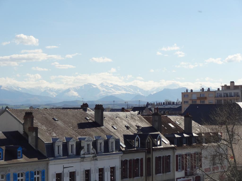 Cit'Hotel De La Marne Tarbes Bagian luar foto